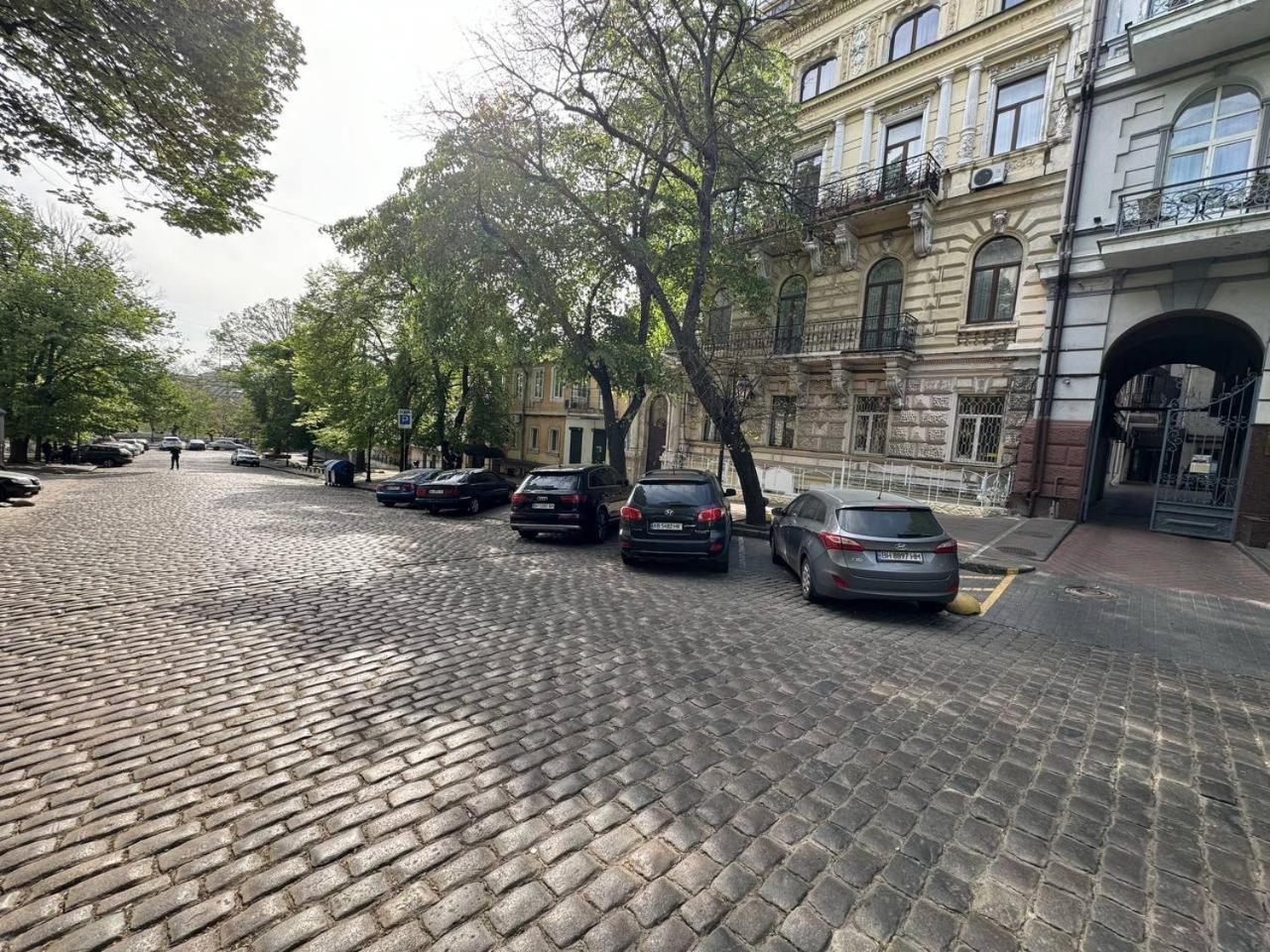 D5 Apartments Odesa Exterior photo